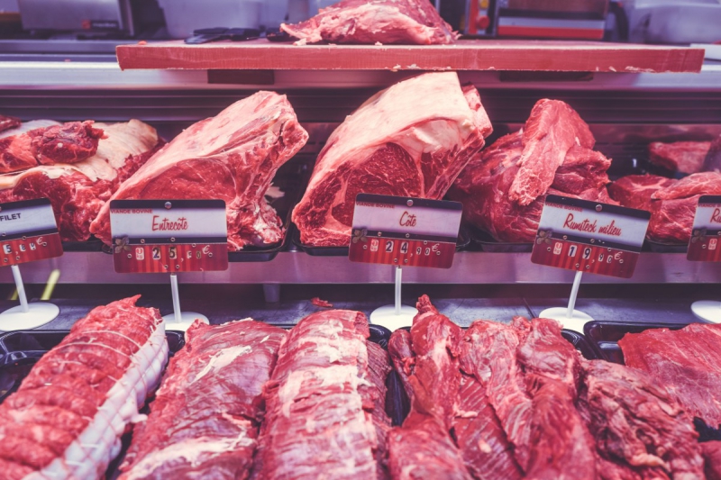 boucherie-EZE-min_raw_meat_meat_butcher_food_butcher_shop-115972